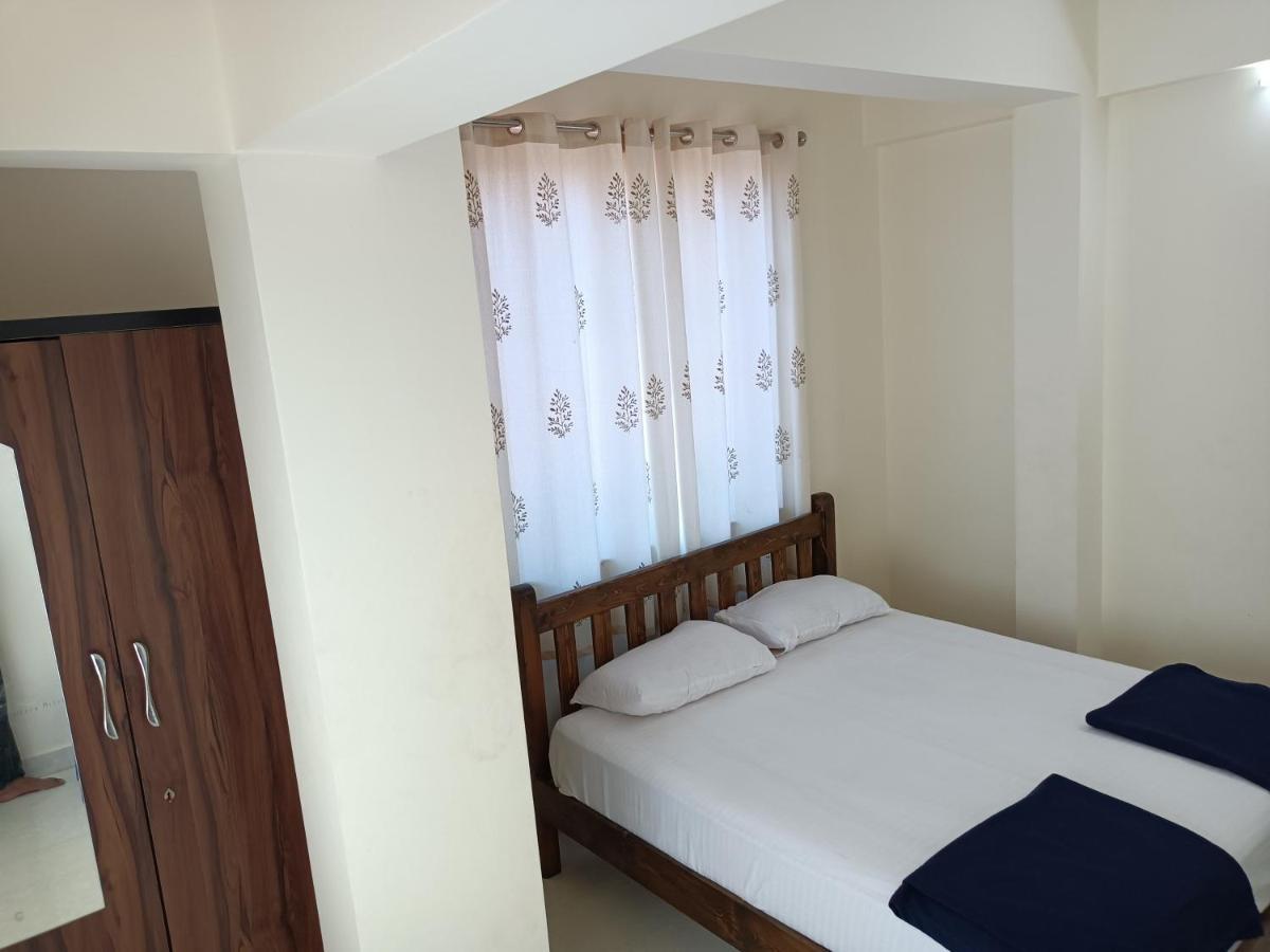Sai Leela Guest House 다볼림 외부 사진